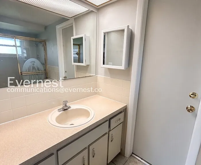 7810 Cayuga Dr — Photo 14