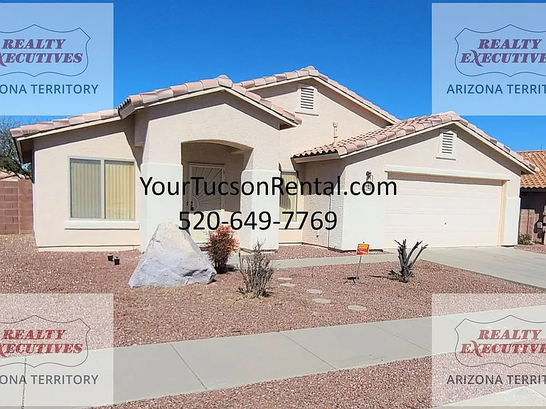 2632 W Brandy Crest Dr — Photo 1