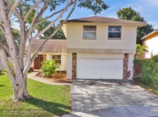 651 Thornridge Ave, Davie, FL 33325