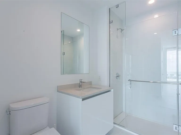400 Central Ave #2601 — Photo 24