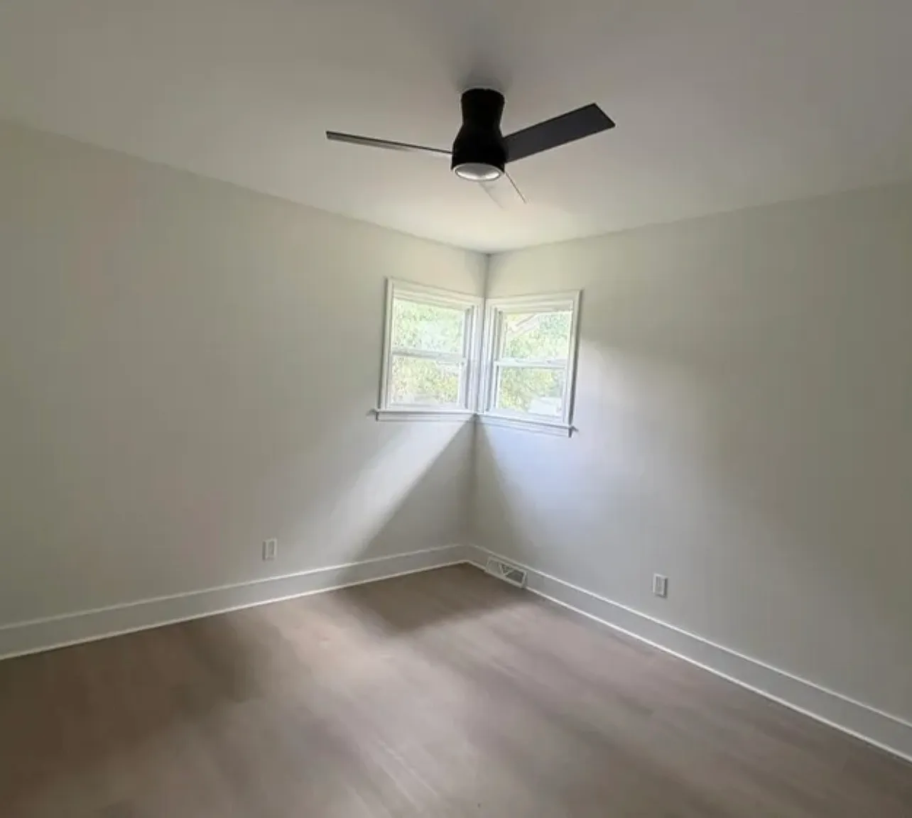 4 bed, 1250 sqft, $1,850 — Photo 4