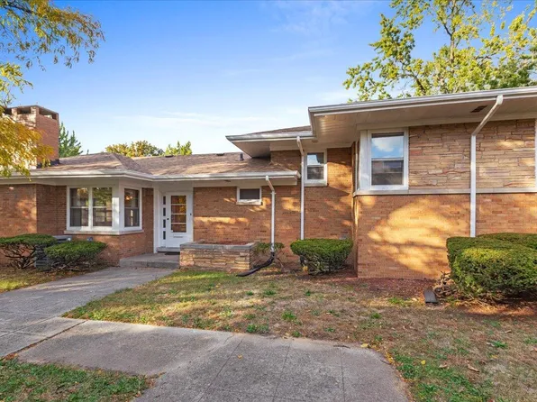 6245 Moraine Ave, Hammond, IN 46324