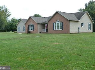 5514 Montgomery Church Rd, Greencastle, PA 17225