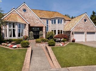 1932 Sunburst Ter, West Linn, OR