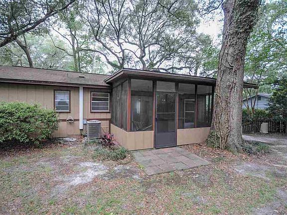5th image of 4589 Autumn Woods Way