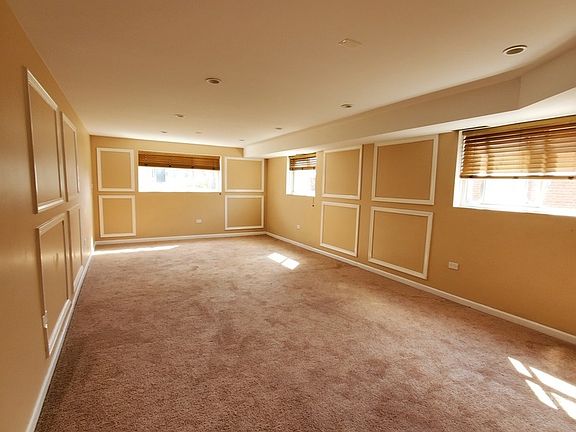 4th image of 8422 W Bruce Dr