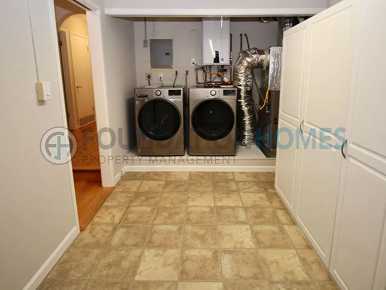 11 Glen Dr — Photo 14