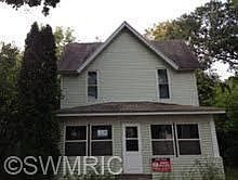3rd image of 460 Crawford St SE