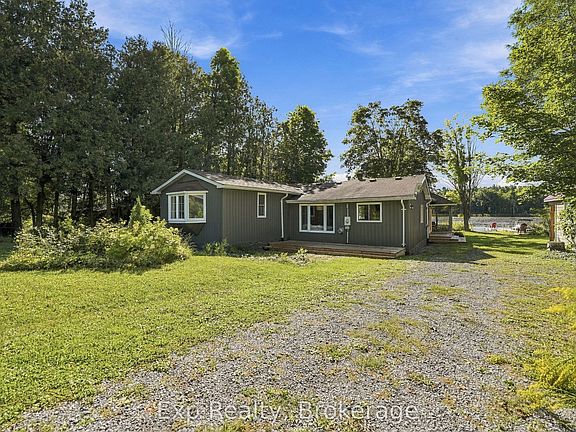 4th image of 130 Sauna Rd