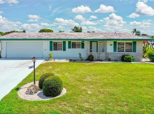 1501 Allegheny Dr, Sun City Center, FL 33573