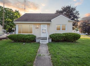 128 Ronald Rd, Jackson, MI 49203