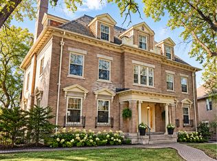 300 Ridgewood Ave APT 4, Minneapolis, MN 55403