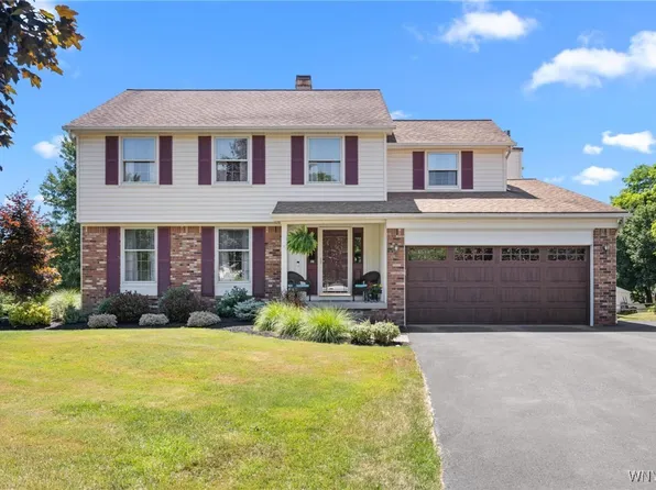 173 Stoneridge Ct, East Aurora, NY 14052