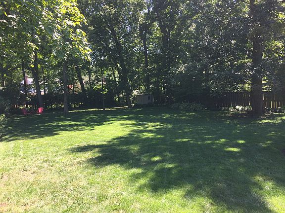 2nd image of 6853 High Meadows Dr