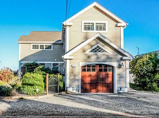 53 Buena Vista Dr, North Kingstown, RI 02852