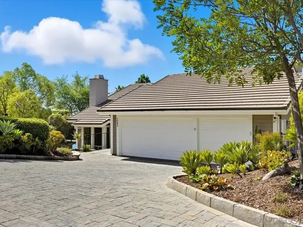 1542 Woody Hills Dr, El Cajon, CA 92019