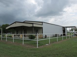 2705 Earls Trl, Beeville, TX 78102