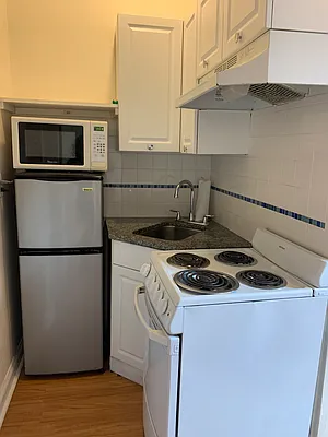 Rented by Prince Real Estate Associates LLC | media 4