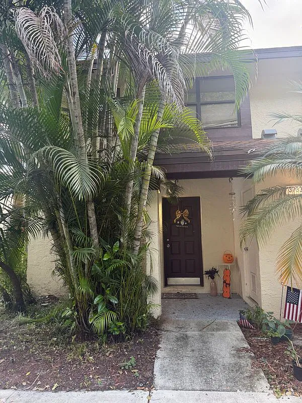 3 bed, 2.5 bath, 1350 sqft, $2,795 — Photo 1