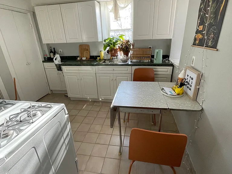 16 Porter Rd #B — Photo 9