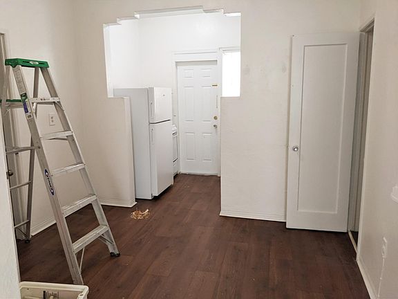 5th image of 1043 Euclid Ave #11