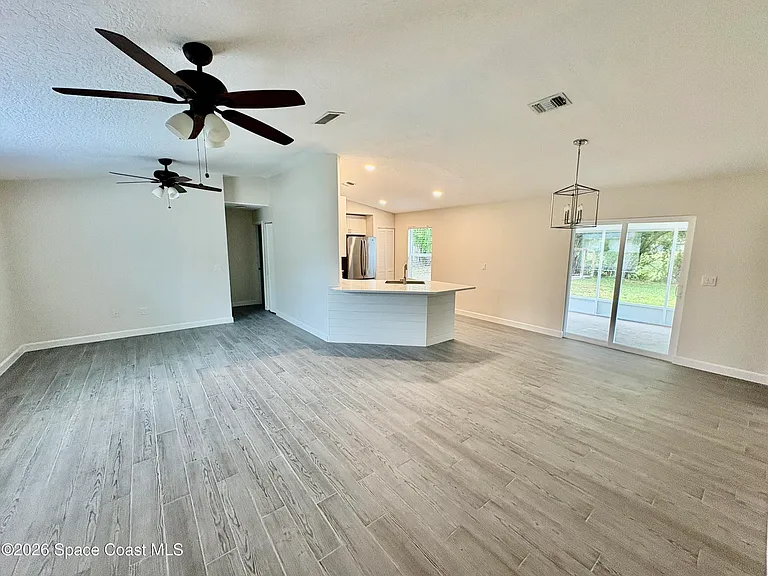 1274 Coral Reef Ave NW — Photo 3