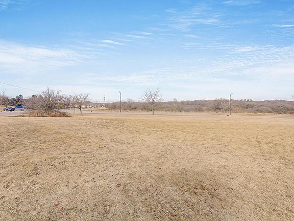 2nd image of 1795 NAGLE AVENUE