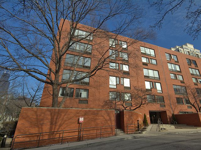 1st image of 1143 S Plymouth Ct APT 304