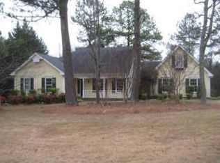 2024 Skyland Glen Dr, Snellville, GA 30078