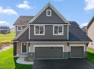 17967 Hawksbill Dr, Lakeville, MN 55044