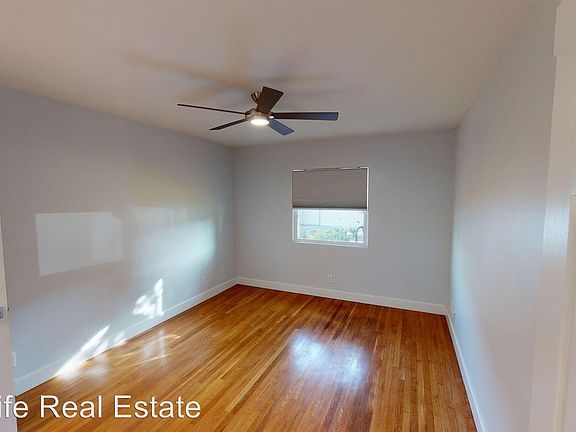 4th image of 229 D Ave