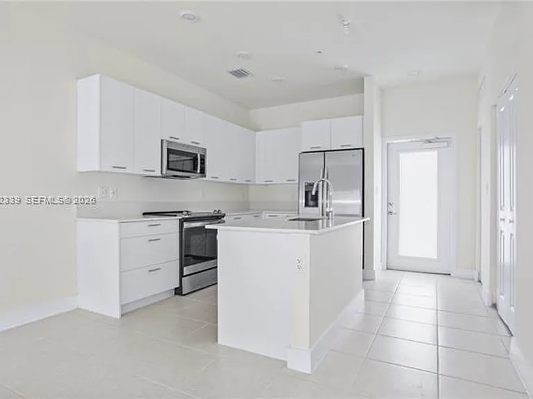 8001 NW 41st St #CU-F-106 — Photo 6