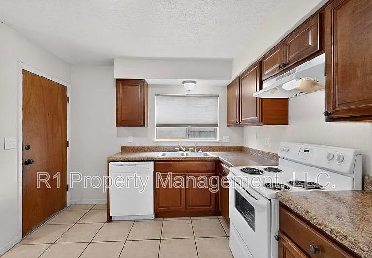 222 Shannon Pl NW #1 — Photo 12