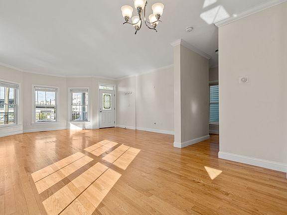 2nd image of 2 Westbrook St #1