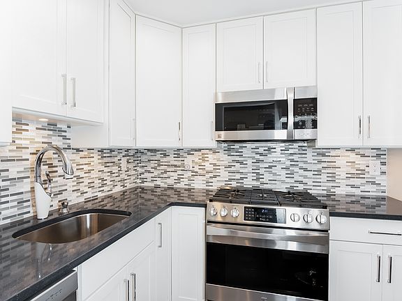 2nd image of 340 Central Park Ave APT A10