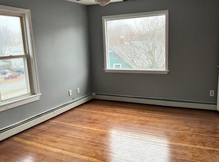 313 Estes St #3F, Woonsocket, RI 02895