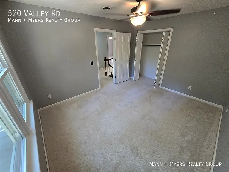 520 Valley Rd — Photo 28