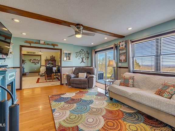 30th image of this home