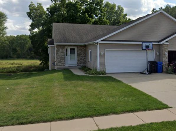 310 Douglas Dr