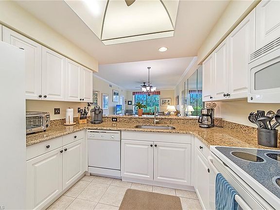 2nd image of 26160 Clarkston Dr #102