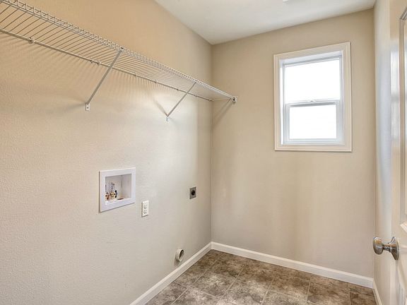 3rd image of 8106 164th St E Lot 85