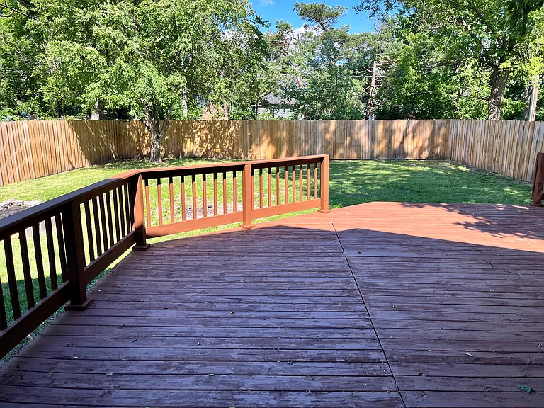 618 Fellows St — Photo 4