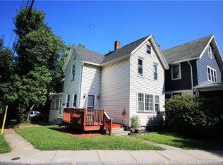 32 Raymond St, Rochester, NY 14620