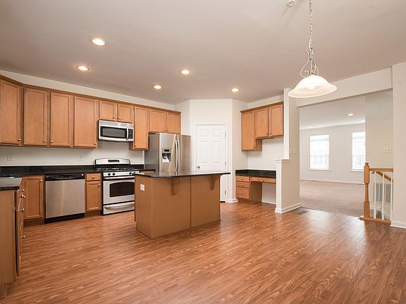5th image of 3808 Pumpkin Seed Ln