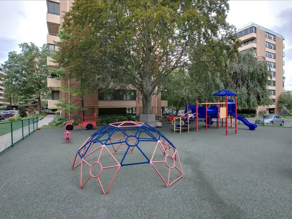 7-04 166th Street image 22 of 24