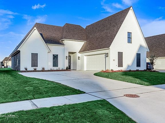 2nd image of 705 Julesburg Ln