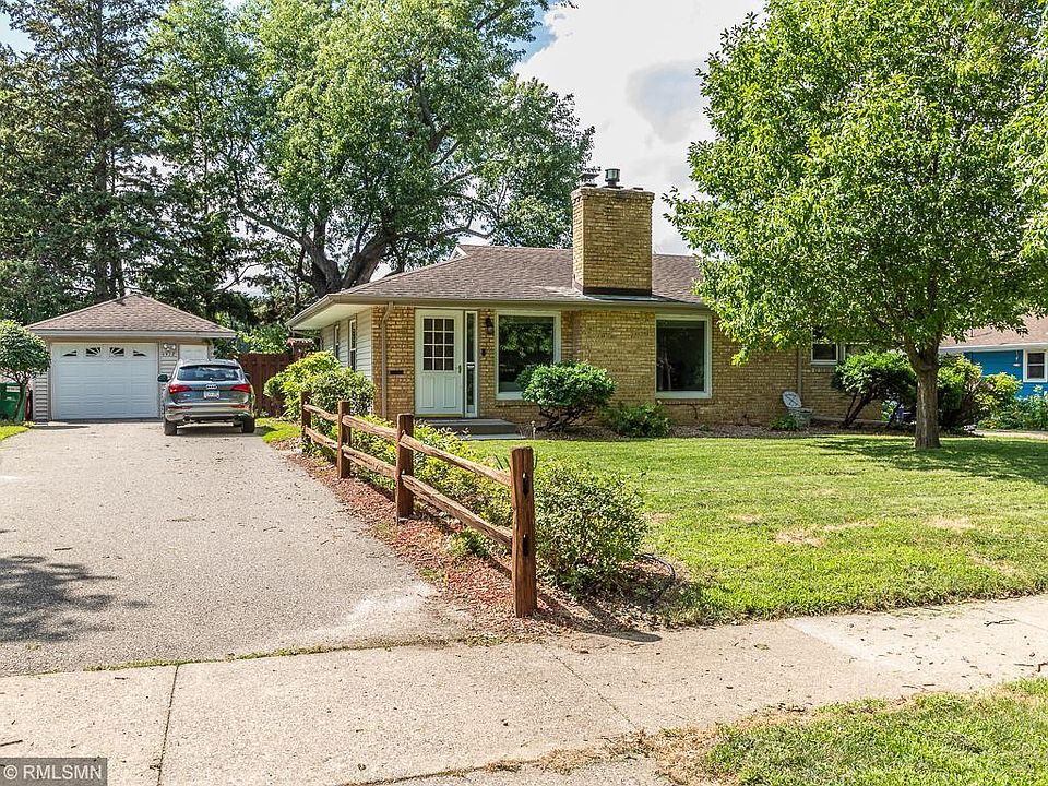 1st image of 6932 Harriet Ave