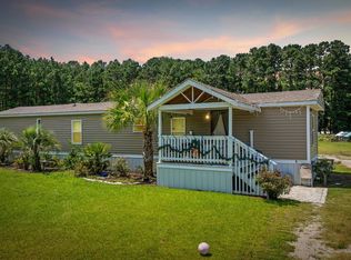 4800 Woodyard Bay Rd, Loris, SC 29569
