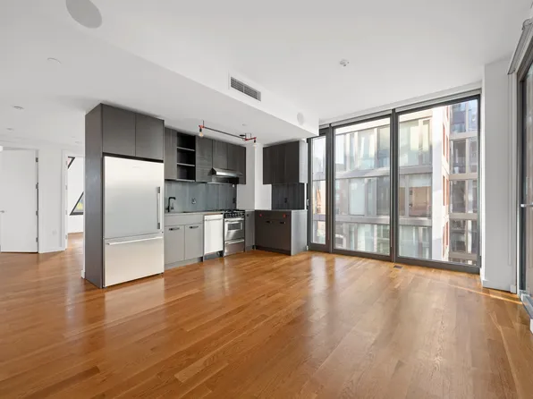 54 Noll Street image 1 of 26