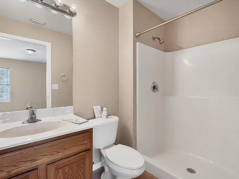 5257 Leeds Rd — Photo 7